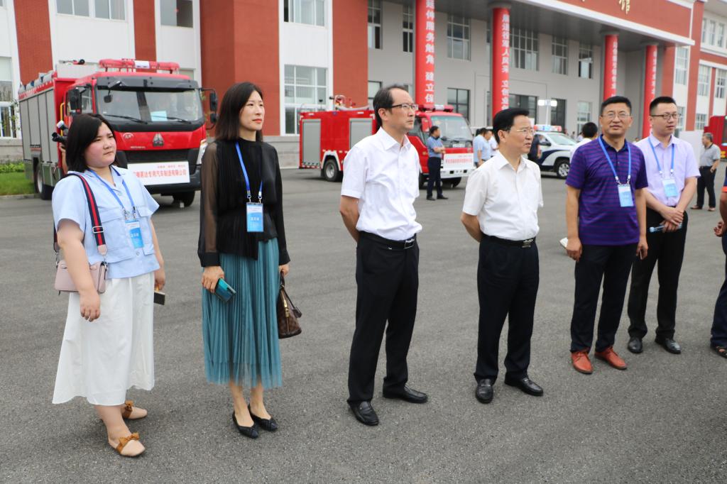 长三角地区职业院校创新创业实践联盟秘书长宋柏红莅临永利官网交流指导